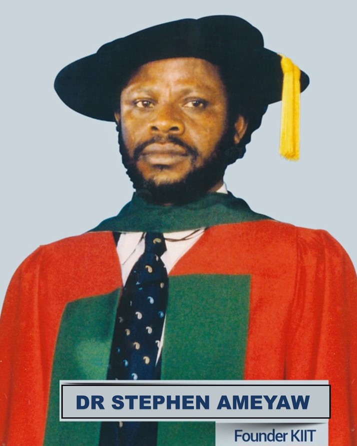 Dr Stephen Ameyaw